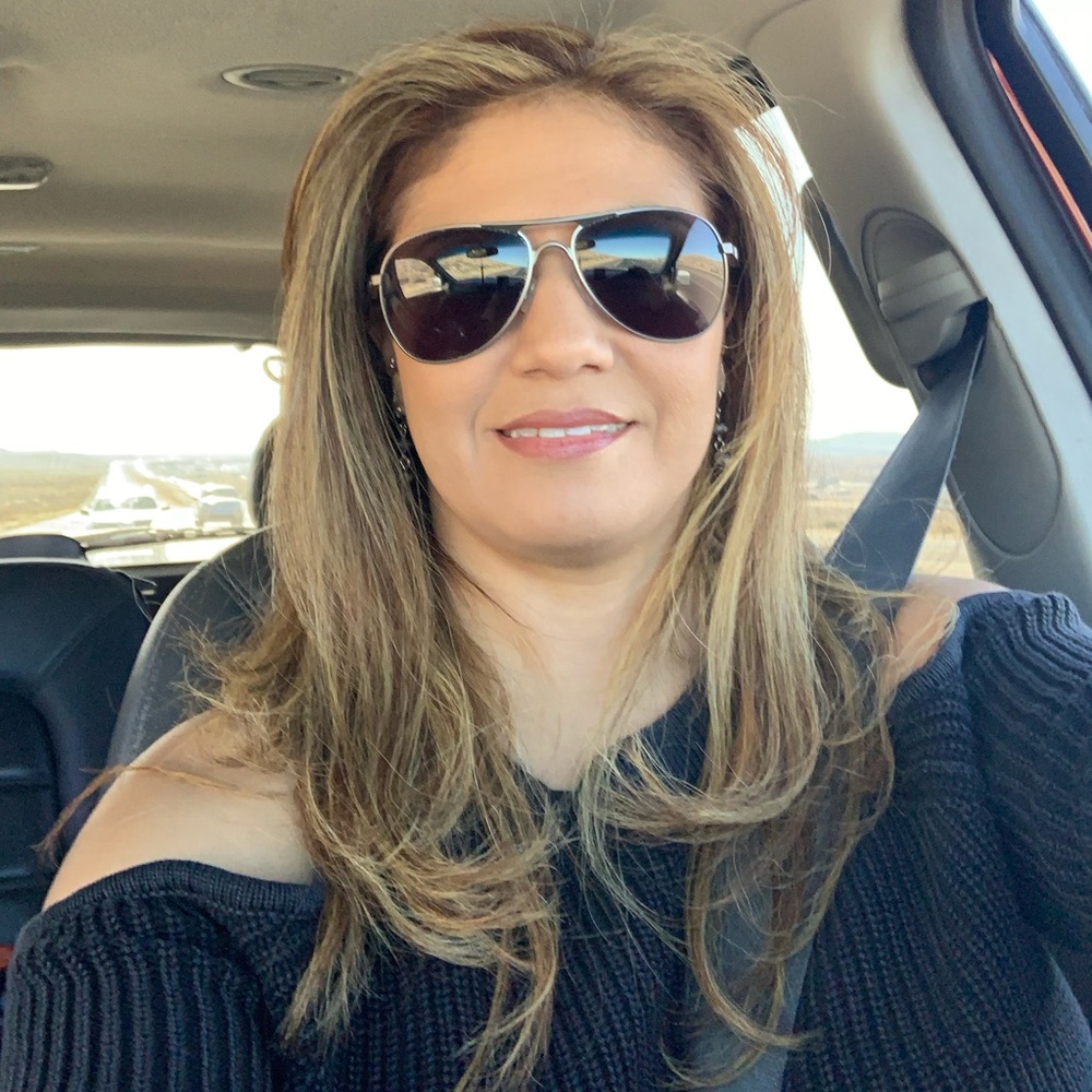 Meet your Posher, Victoria